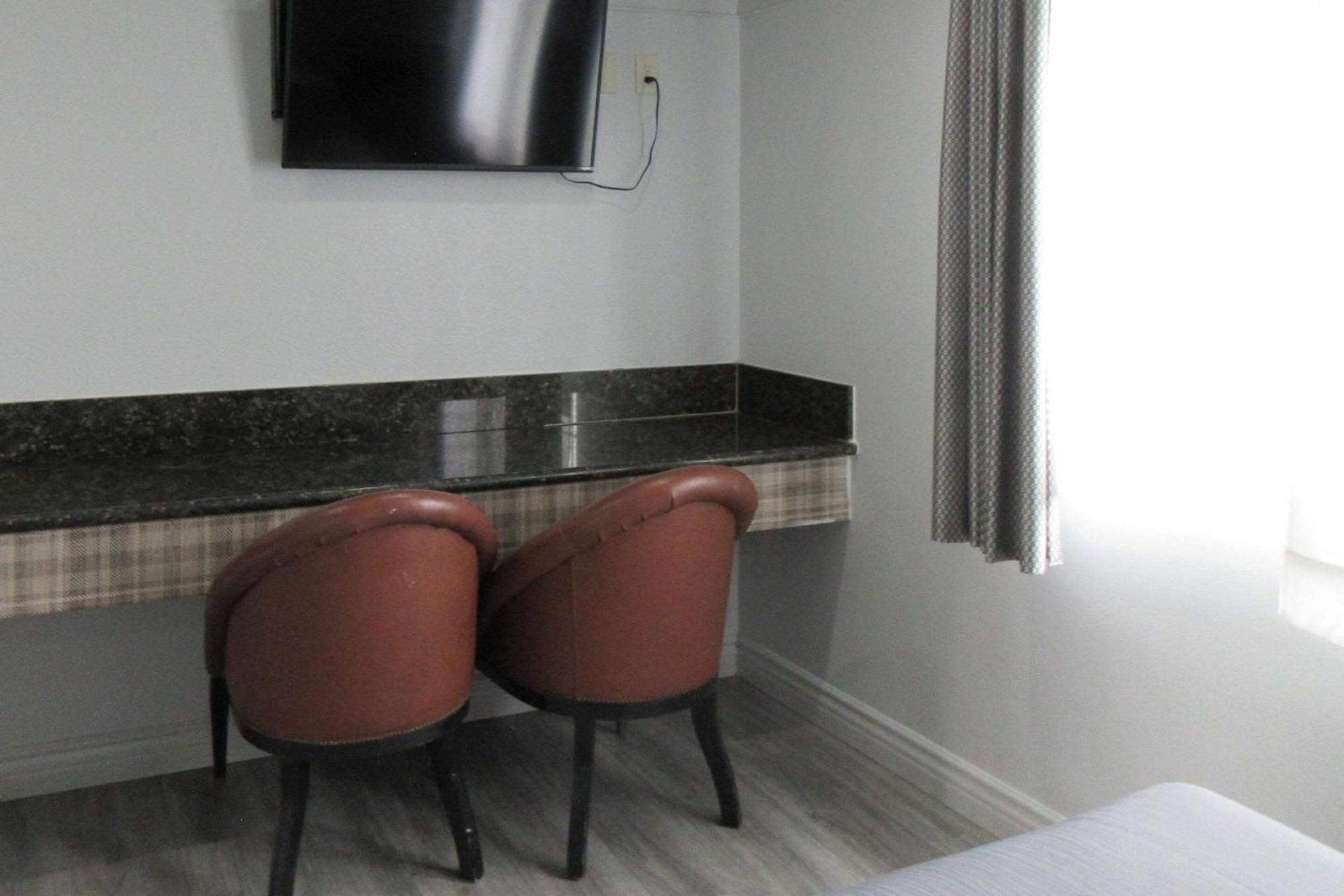 Rodeway Inn Commerce - Los Angeles Kültér fotó